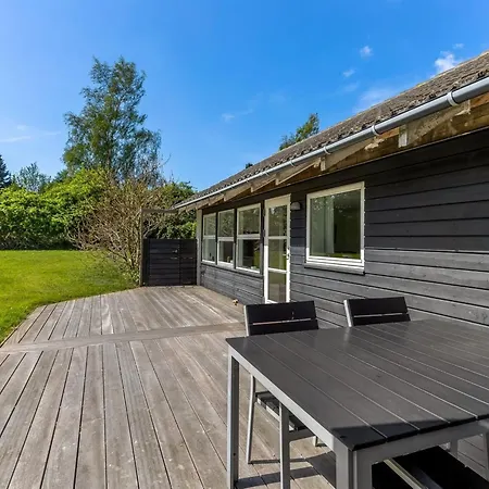 Semesterbostad Prohor - 150m From The Sea By Interhome